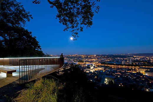 Vue vers l'est depuis le parc de la Citadelle.