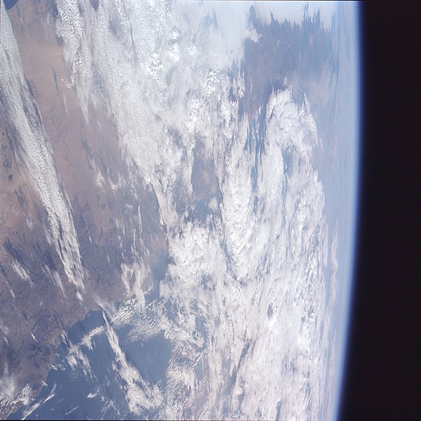 File:AS11-36-5301 - View of Earth - El Aguajito, Santa Ana, Gulf of California.jpg