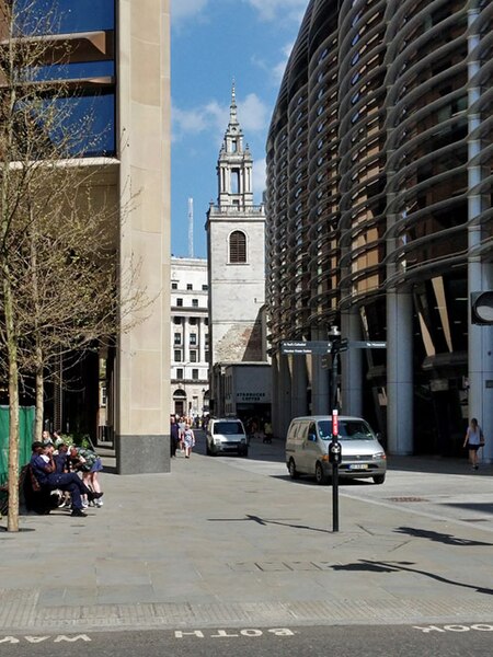 File:A glimpse of St. Stephen's - geograph.org.uk - 5749227.jpg