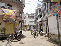A street in Dhar, India.JPG