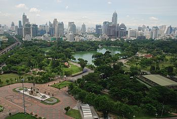 Pogled na park Lumpini u Bangkoku.