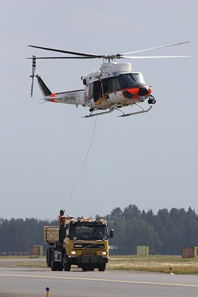 File:Agusta-Bell AB 412 (OH-HVJ) Finnish border guard Tour de Sky 2014-08-09 04.JPG