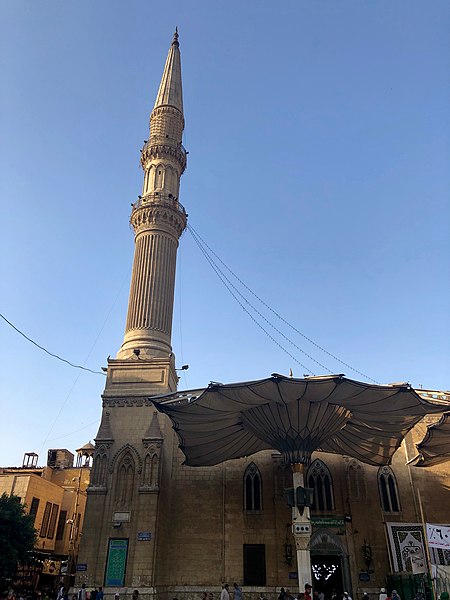 File:Al-Hussain Mosque, Old Cairo al-Qāhirah, CG, EGY (47122190874).jpg