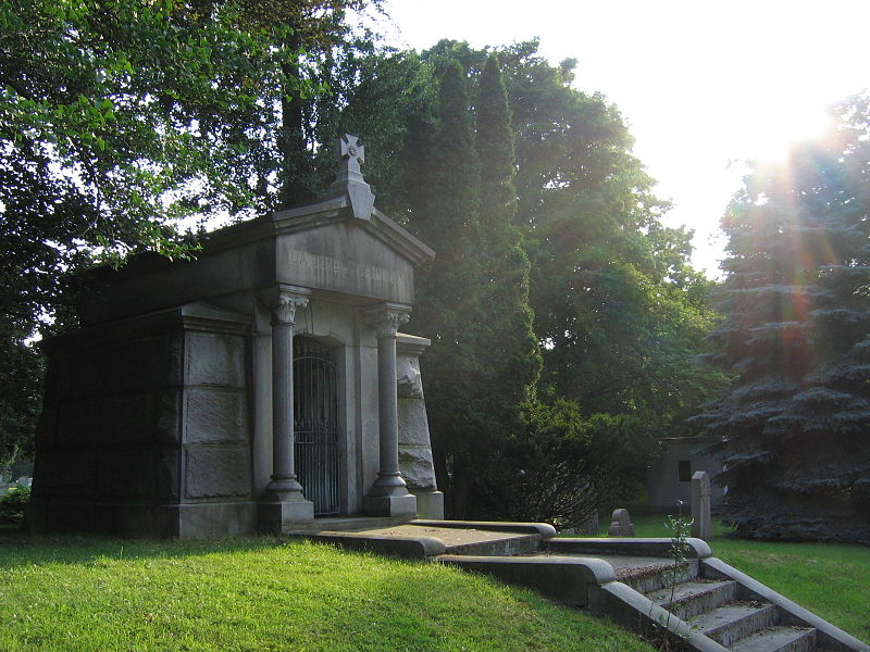 File:Albany Rural Cemetery 17.jpg