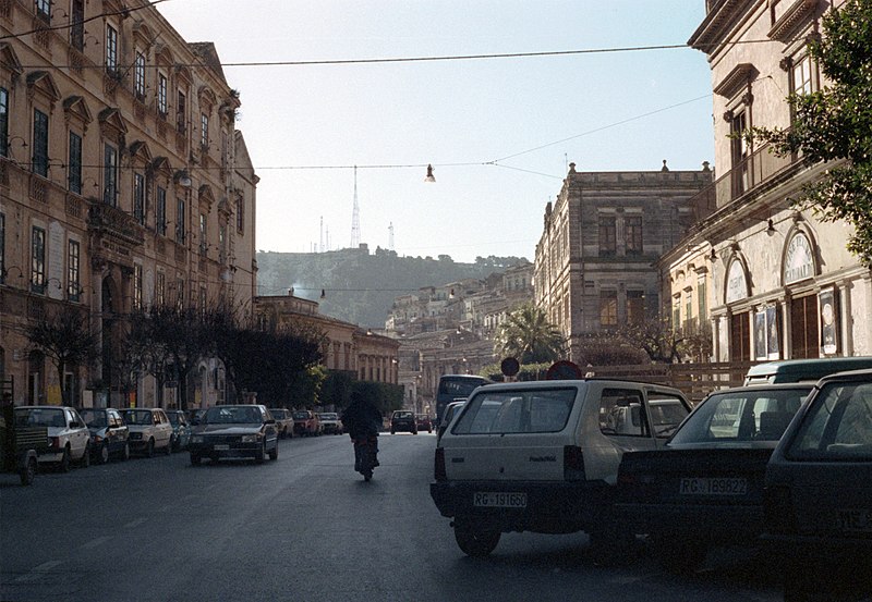 File:Along Corso Umberto Modica Sicily Sicilia Italy in 1992.jpg