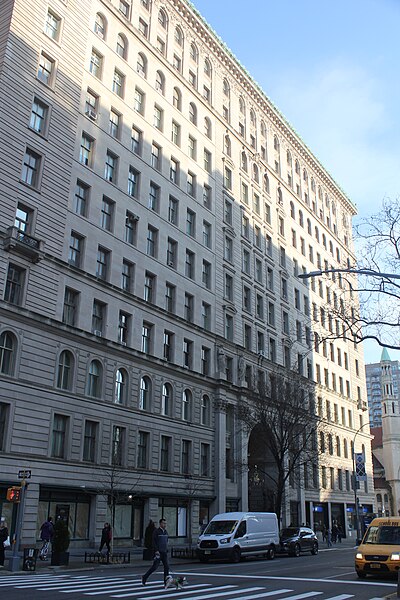 File:Apthorp NYC Apr 2023 42.jpg