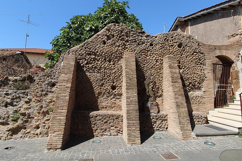 File:Ardea tempio di Giunone.jpg