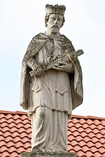Gambar mini seharga Berkas:Bóly, Arany János téri Nepomuki Szent János-szobor 2020 05.jpg
