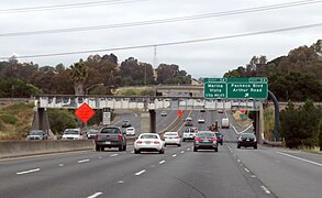 BNSF Stockton Subdivision bridge over I-680, May 2019.JPG