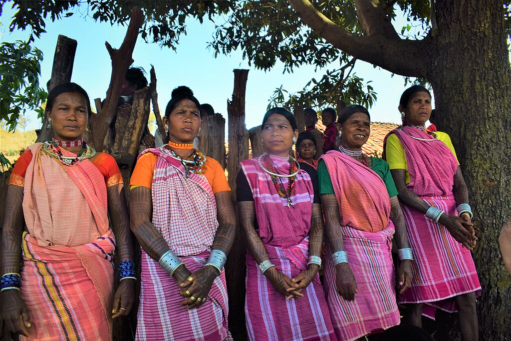 Women from the Santhal tribe ( India Stock Photo - Alamy