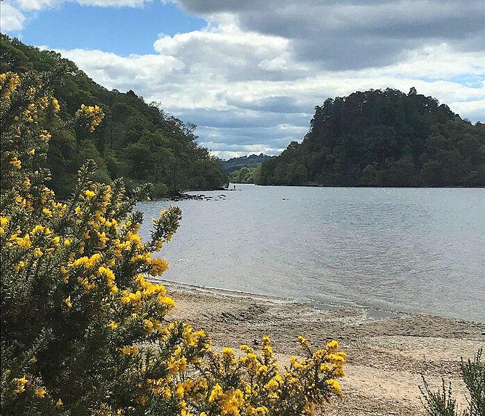 File:Balmaha Glasgow Loch Lomond.jpg