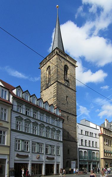 File:Bartholomäusturm Erfurt.jpg