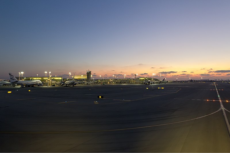 File:Ben Gurion Airport ramp Karakas.jpg