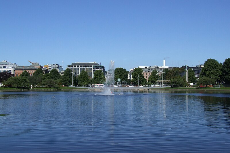 File:Bergen - Lille Lungegårdsvannet.jpg