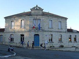 Das Rathaus in Cabara