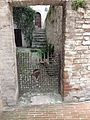 Cancello di Nino Franchina a Spoleto.JPG