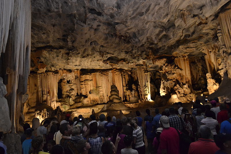 File:Cango Caves De Kombuis Oudtshoorn 083.jpg