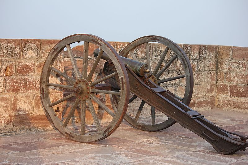 File:Cannons on top of Jodhpur Fort ,Jodhpur.jpg