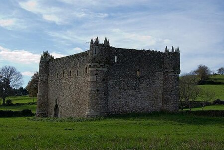 Castillo de Agüero (Cantabria)