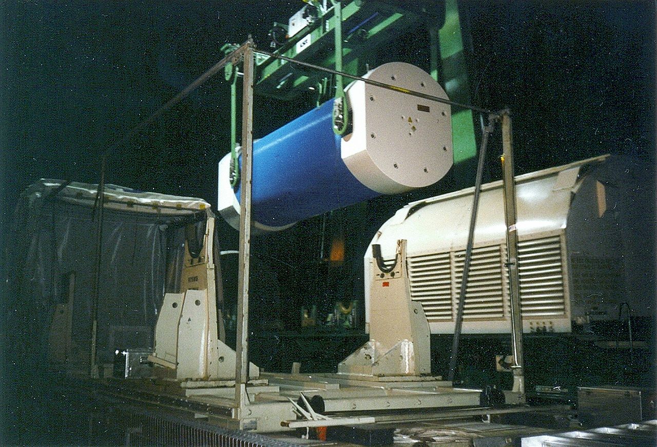 Castor container 2001-03 in Dannenberg-2.jpg