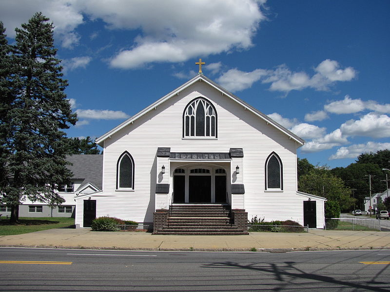 File:Church of Saint Mary, Pinehurst MA.jpg