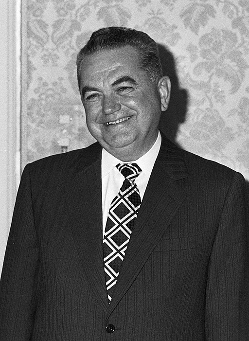 Constantin Dăscălescu 1983b