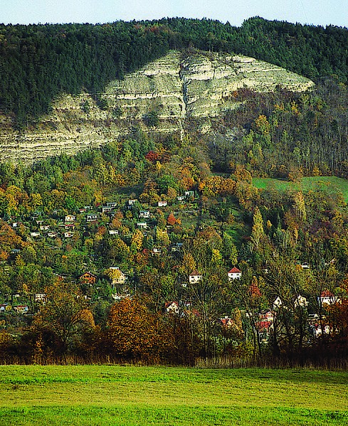 File:Dohlenstein bei Kahla.jpg