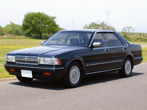 nissan cedric эмблема