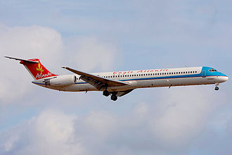 Eagle Atlantic Airlines' McDonnell Douglas MD-82, 2013 Eagle Atlantic Airlines McDonnell Douglas MD-82 on finals at Barcelona Airport.jpg