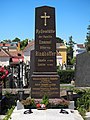 Emanuel von Ringhoffer family grave, Vienna, 2017.jpg