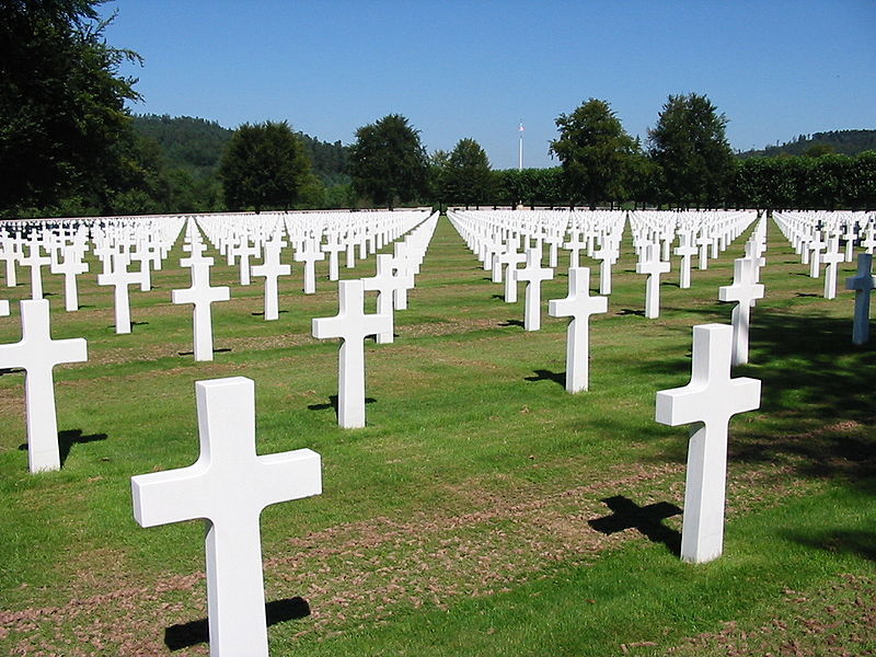 File:Epinal Cemetery4.jpg