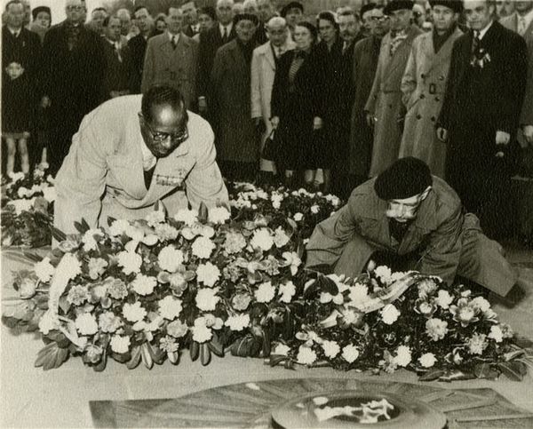 Bullard at the Tomb of the Unknown Soldier in Paris, 1954