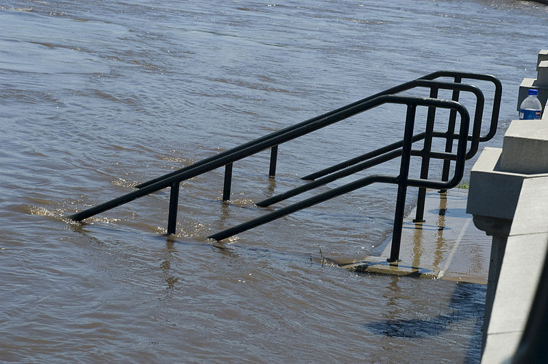 File:FEMA - 35602 - Stairway going down into Iowa flood water.jpg