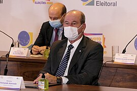 Fernando Azevedo em coletiva de imprensa durante as eleições (2020).jpg