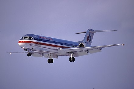 A Fokker 100 of American Airlines