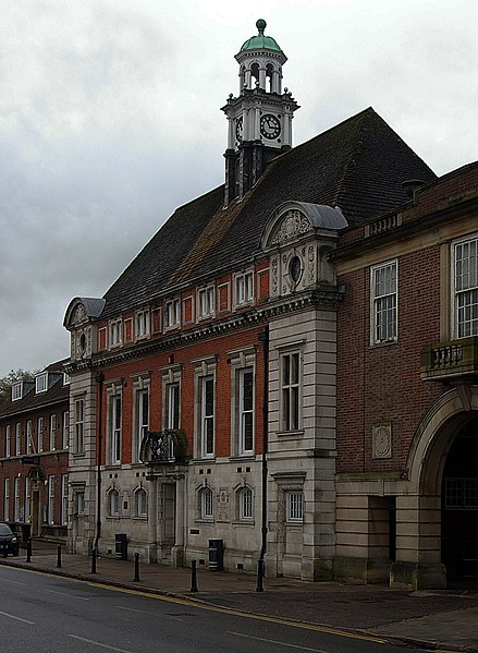 The former High Wycombe Town Hall of 1904, now part of the Wycombe Swan theatre complex.