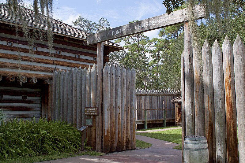 File:Fort Christmas historical Park - Fort Entrance.jpg