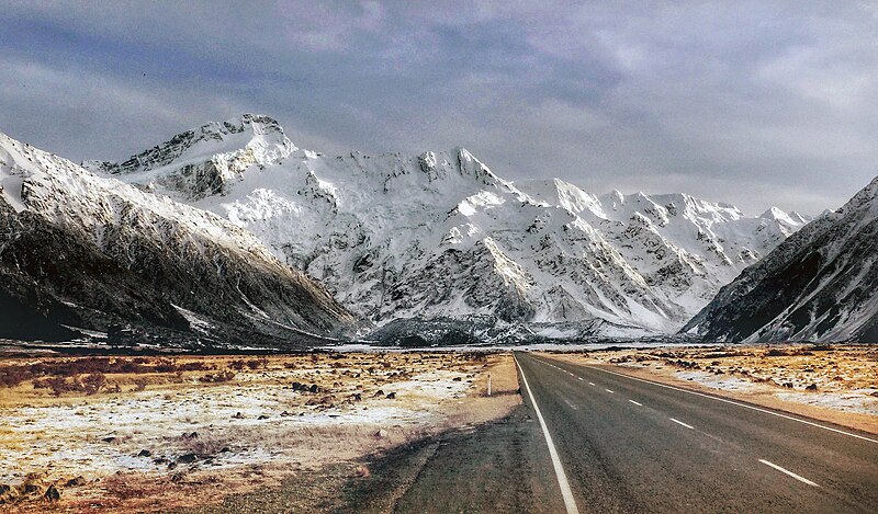 File:Frosty morning Mt Cook NP. (52743323981).jpg