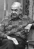 Graham Greene angol iro, 1975 Fortepan 84697.jpg