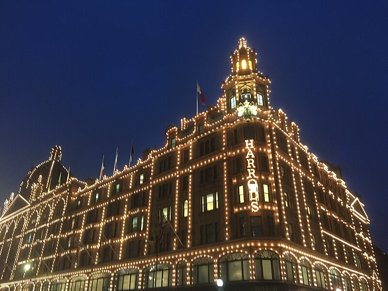 File:Harrods 2018.jpg