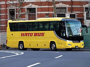 はとバスの車両（2006年に導入した新型ガーラ）