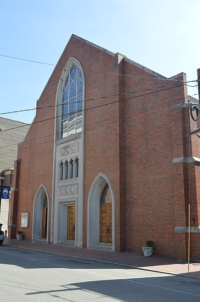 File:Hazard First Baptist Church.jpg