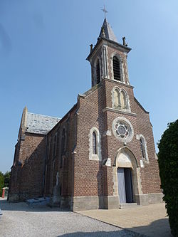 Herbinghen (Pas-de-Calais) église, façade avec tour.JPG