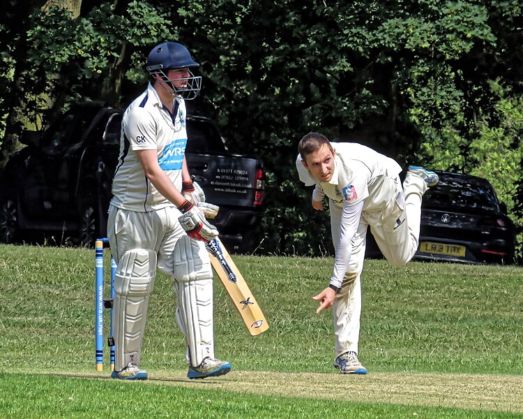 File:High Beach CC v Nazeing Common CC at High Beach, Essex, England 028.jpg