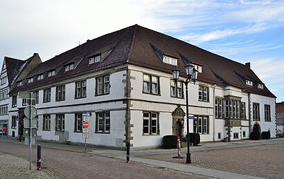 So kommt man zu dem Kotzenbergscher Hof mit den Öffentlichen - Mehr zum Ort Hier