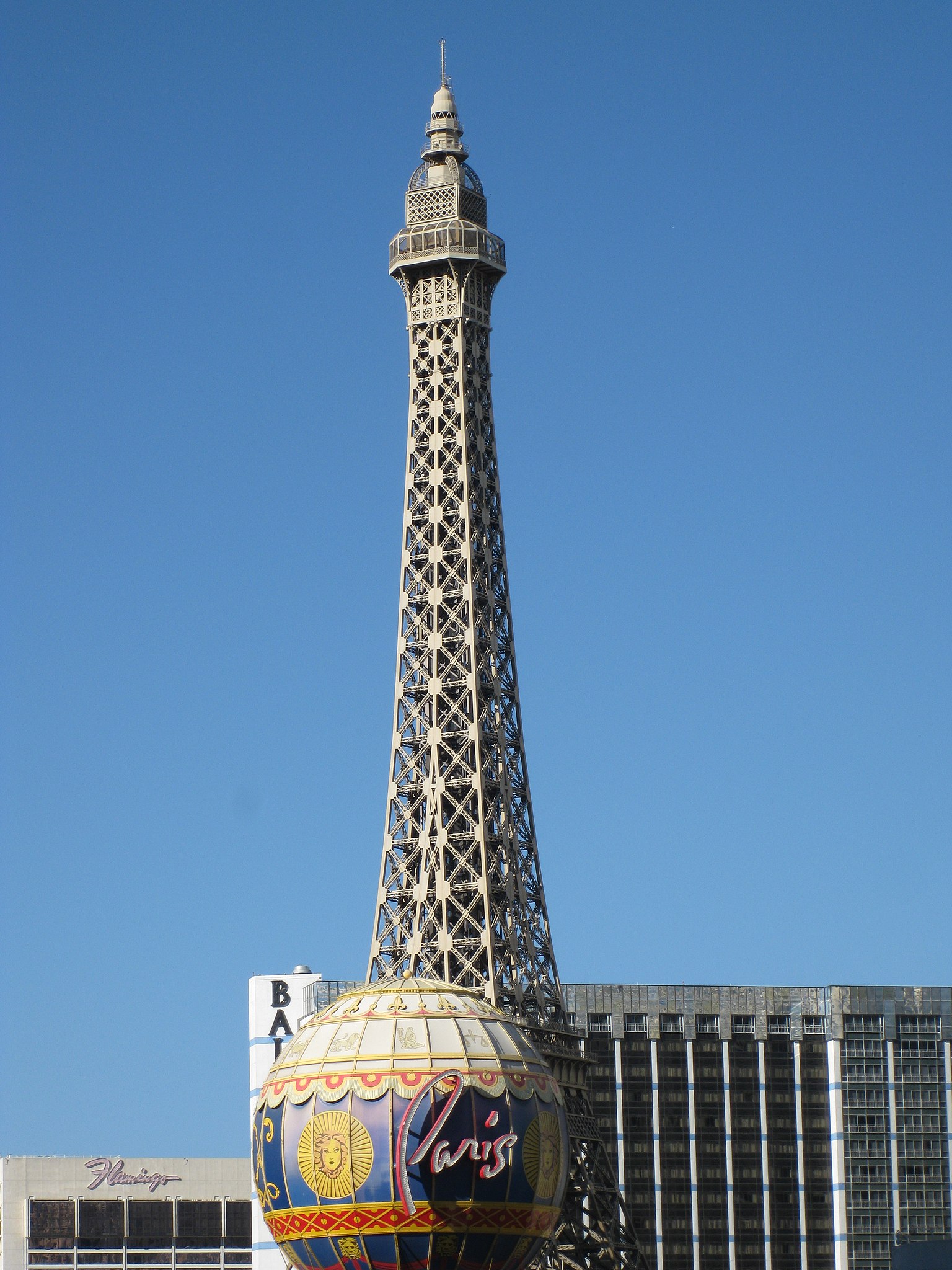Paris Las Vegas - Wikipedia