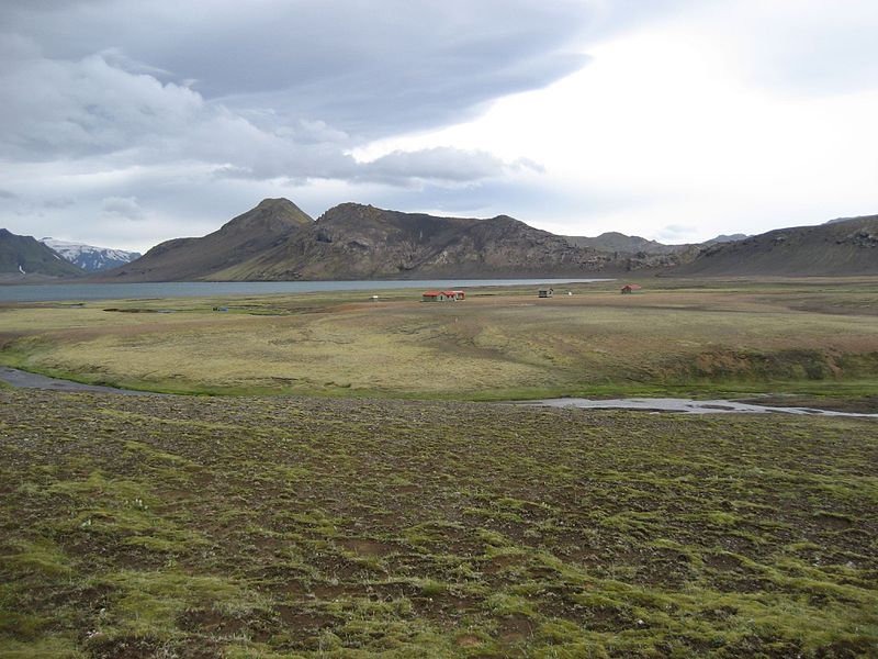 File:Hrafntinnusker Alftavatn2.jpg