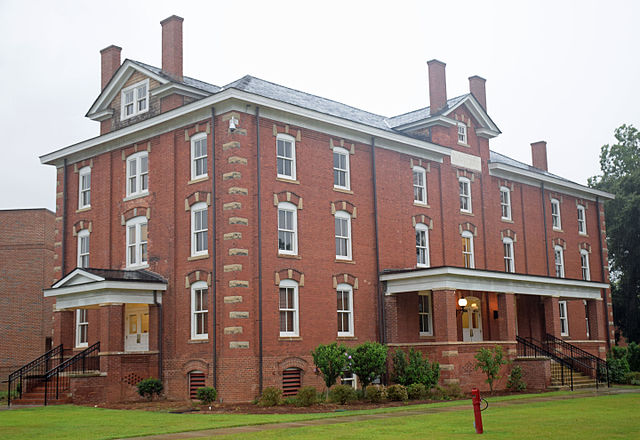 File:Huntington Hall, Fort Valley State University, Fort Valley, GA, US.jpg...