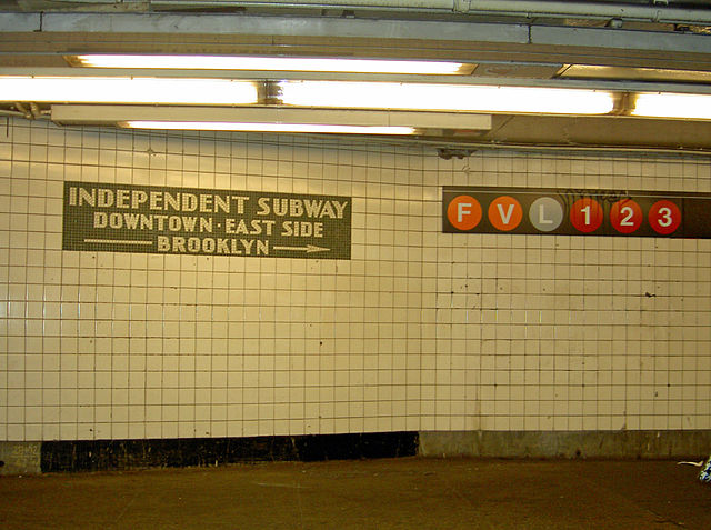 Independent Subway mosaics sign at 14th Street station on the Sixth Avenue Line, before V train service at this station was replaced by M train servic
