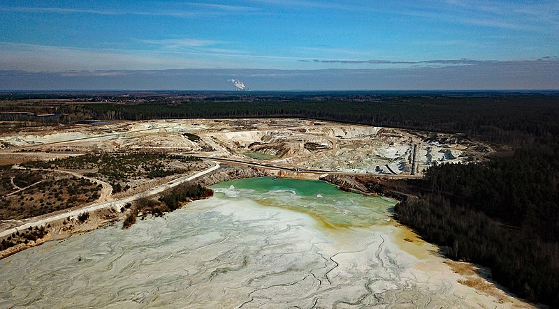 File:Königswartha Caminau Kaolin quarry Aerial.jpg